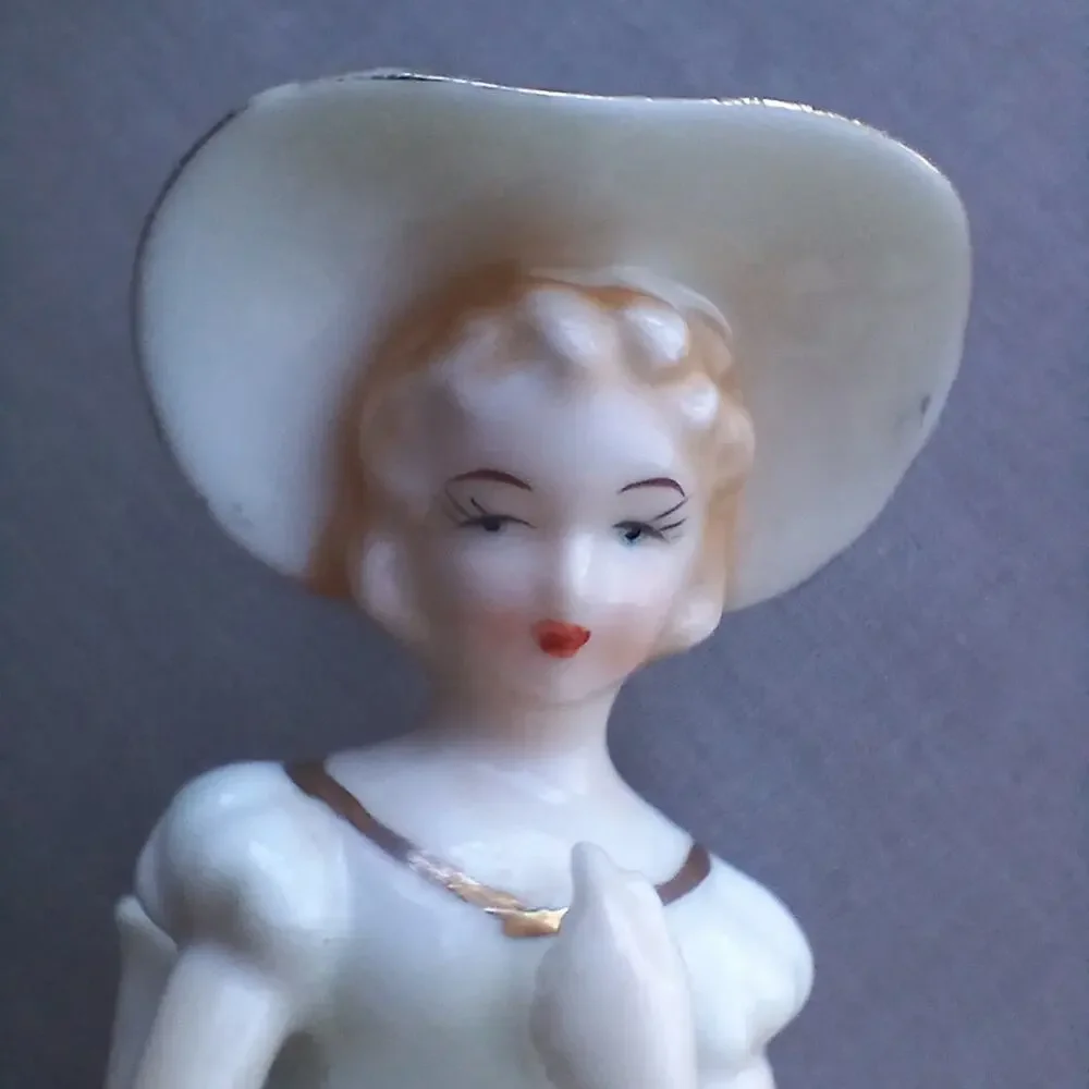 CMI Chadwick Porcelain Southern Belle with roses Night Light not working VTG 50s